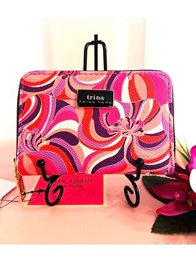 TRINA TURK ~ Multicolor Pink and Purple Swirl Wallet w/Silver-Toned Hardware
